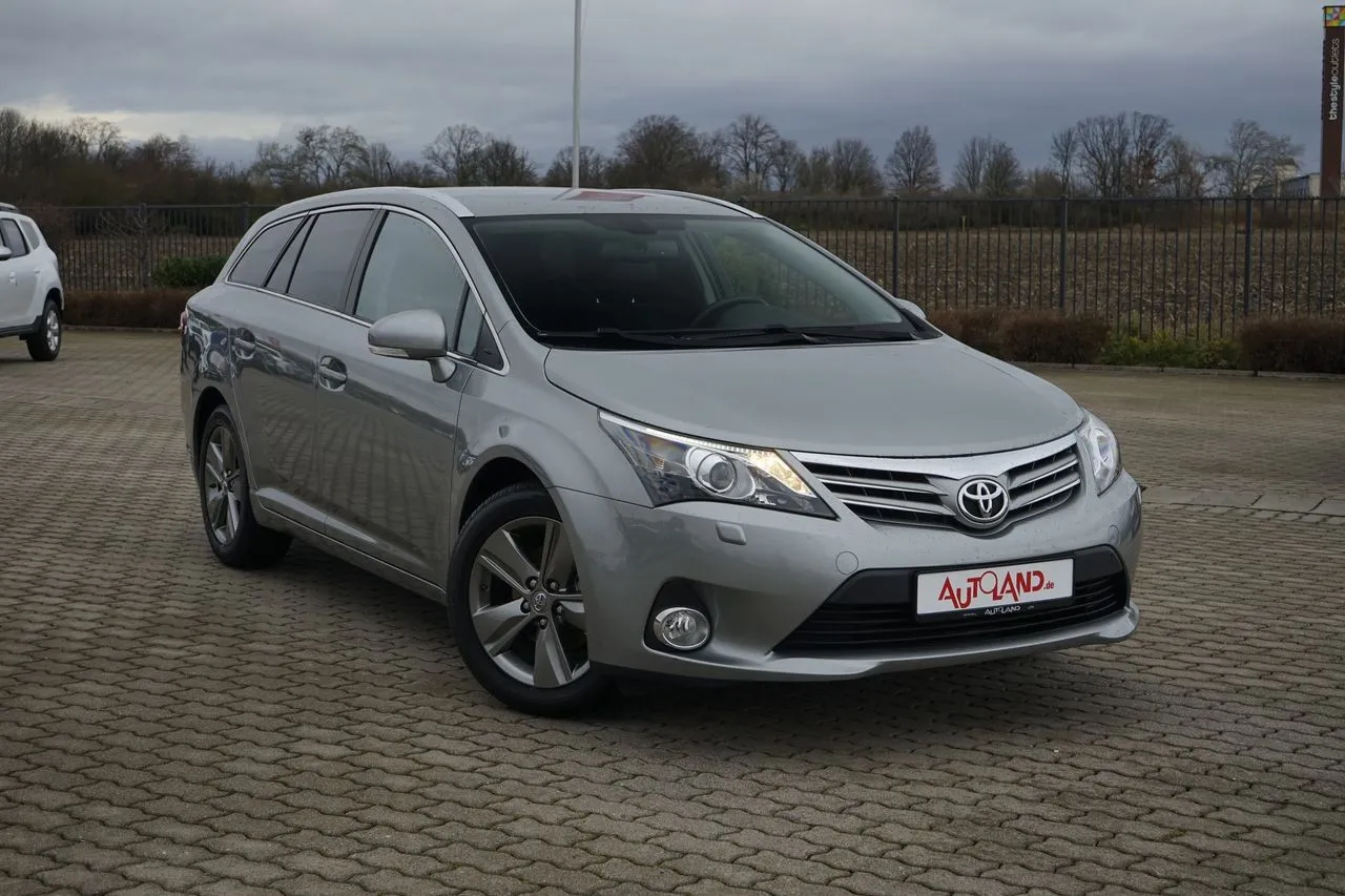 Toyota Avensis 1.8 Premium...  Image 5